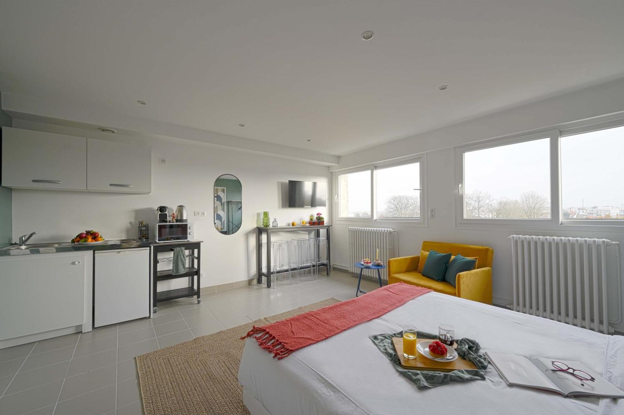 Modern Bright Apartment In Appart'Hotel Saint-Maur-des-Fossés Extérieur photo