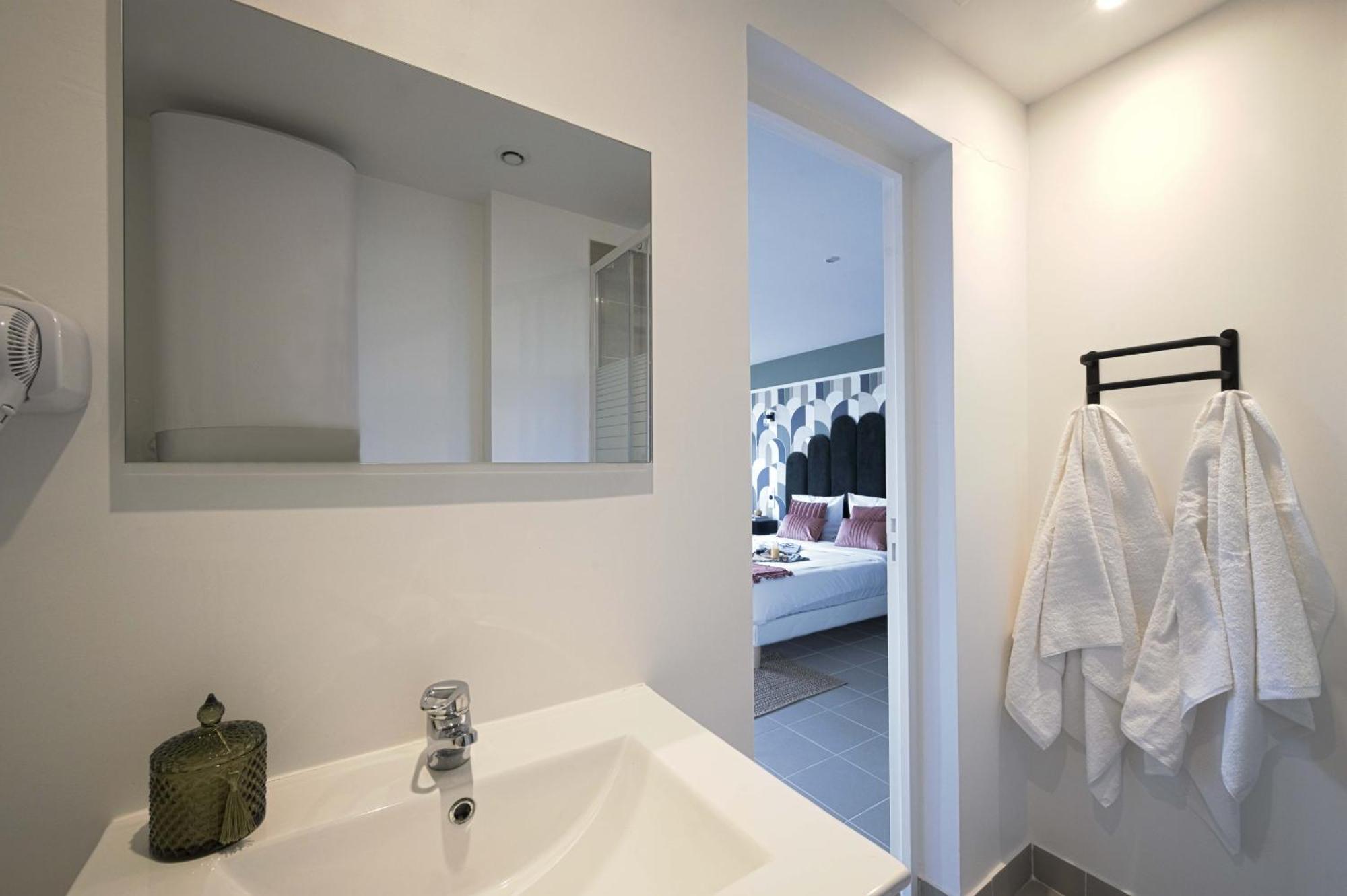 Modern Bright Apartment In Appart'Hotel Saint-Maur-des-Fossés Extérieur photo